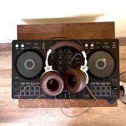 Pioneer DJ controller DDJ-FLX4