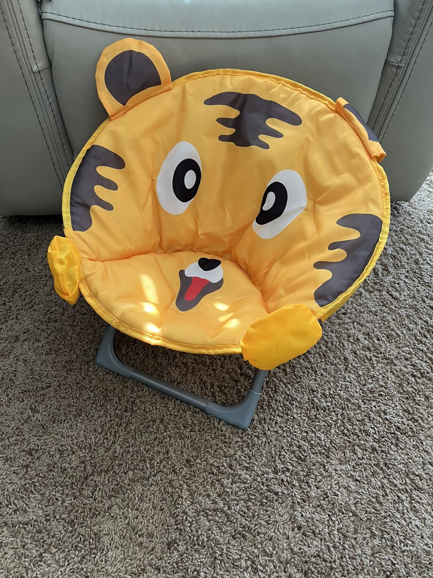 Toddler’s Chair 
