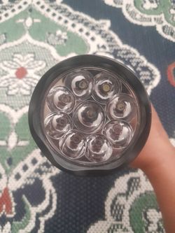 drill master 18v flashlight