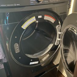 Samsung Extra Large Smart Washer And Dryer 
