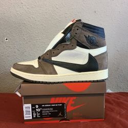 Jordan 1- Travis Scott Mocha High