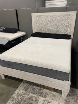 Brand New Pillow Top *Mattress* set