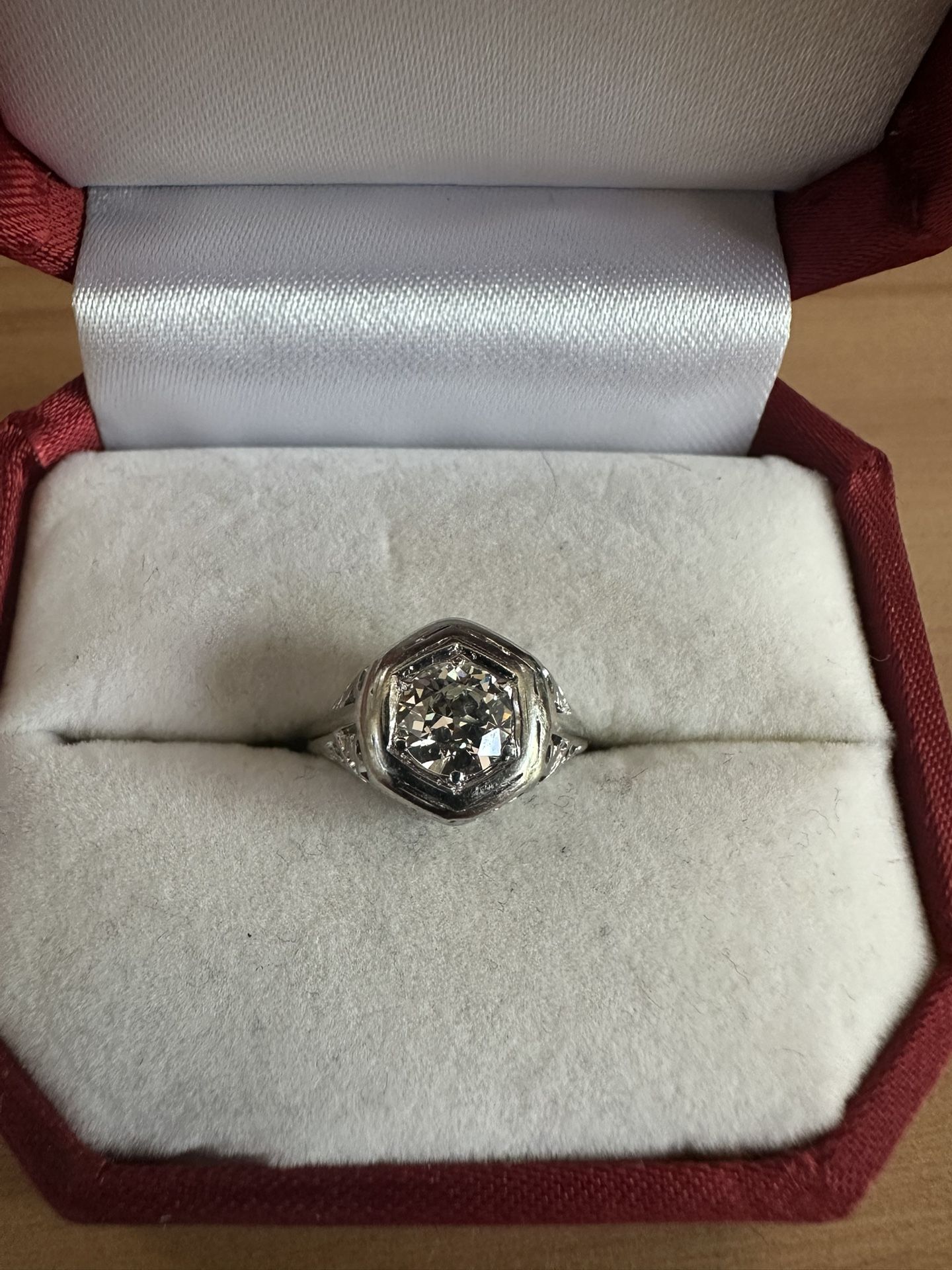 Vintage Diamond Engagement/Wedding Ring