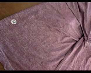 Lululemon shirt medium