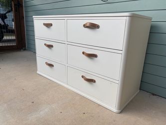 White 6-Drawer Dresser with Leather Handles