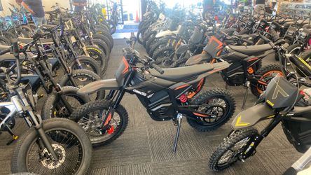 CEMOTO D-SERIES 72V BLACK Electric Dirt Bike