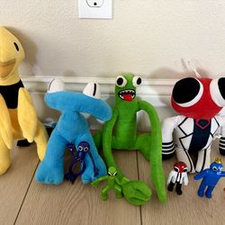 Rainbow Friends toy lot for sale🌈