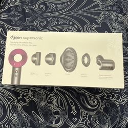 Dyson Supersonic HD08 Salon-Quality & Unused!!