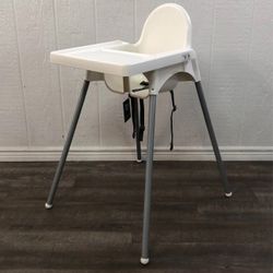 High chair 