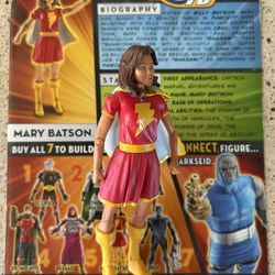 DC Universe Classics Mary Batson 