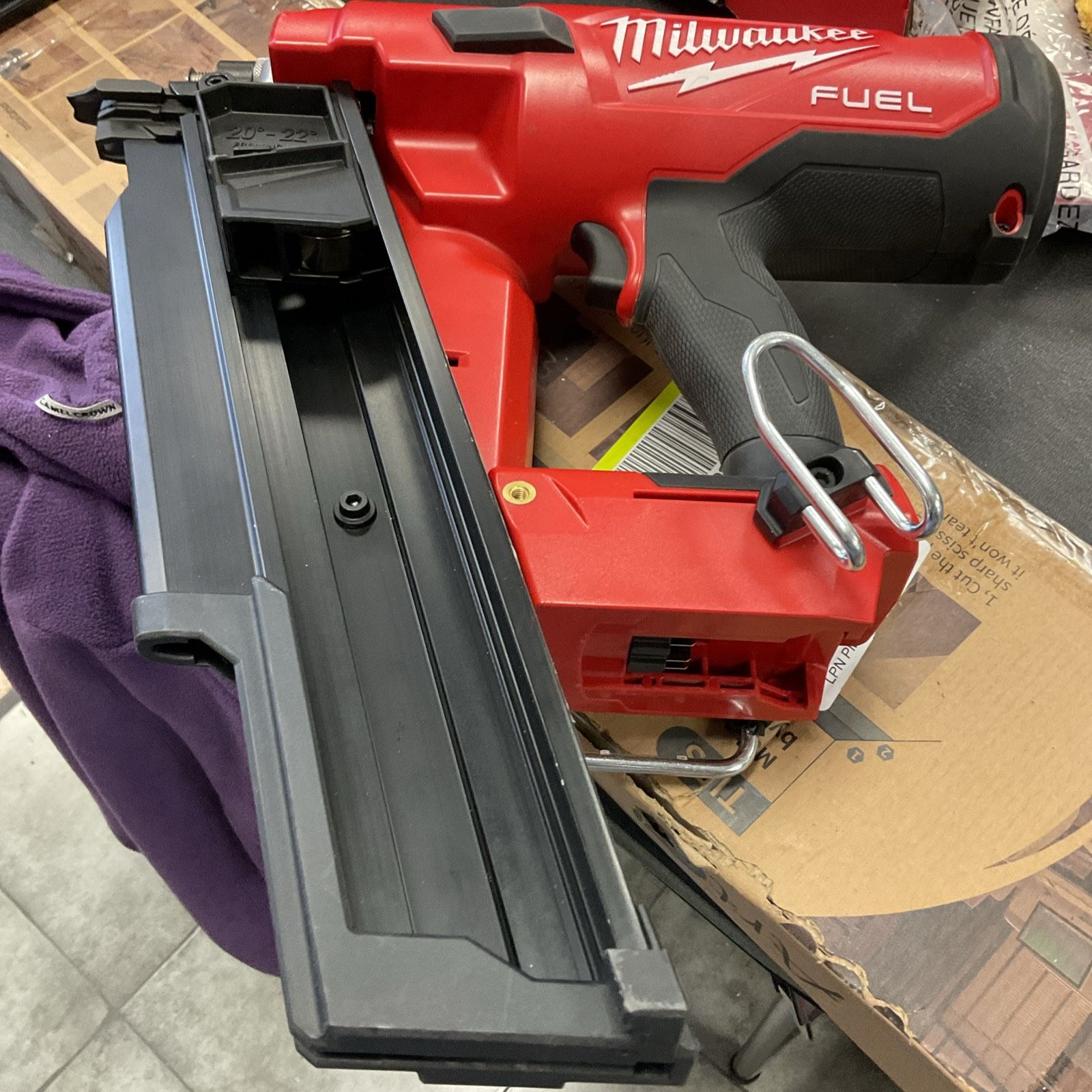 21° FRAMING NAILER 