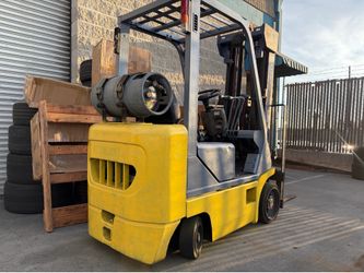Komatsu Stage 3 Forklift Fork Lift 2,500 LBS Capacity Side Shift