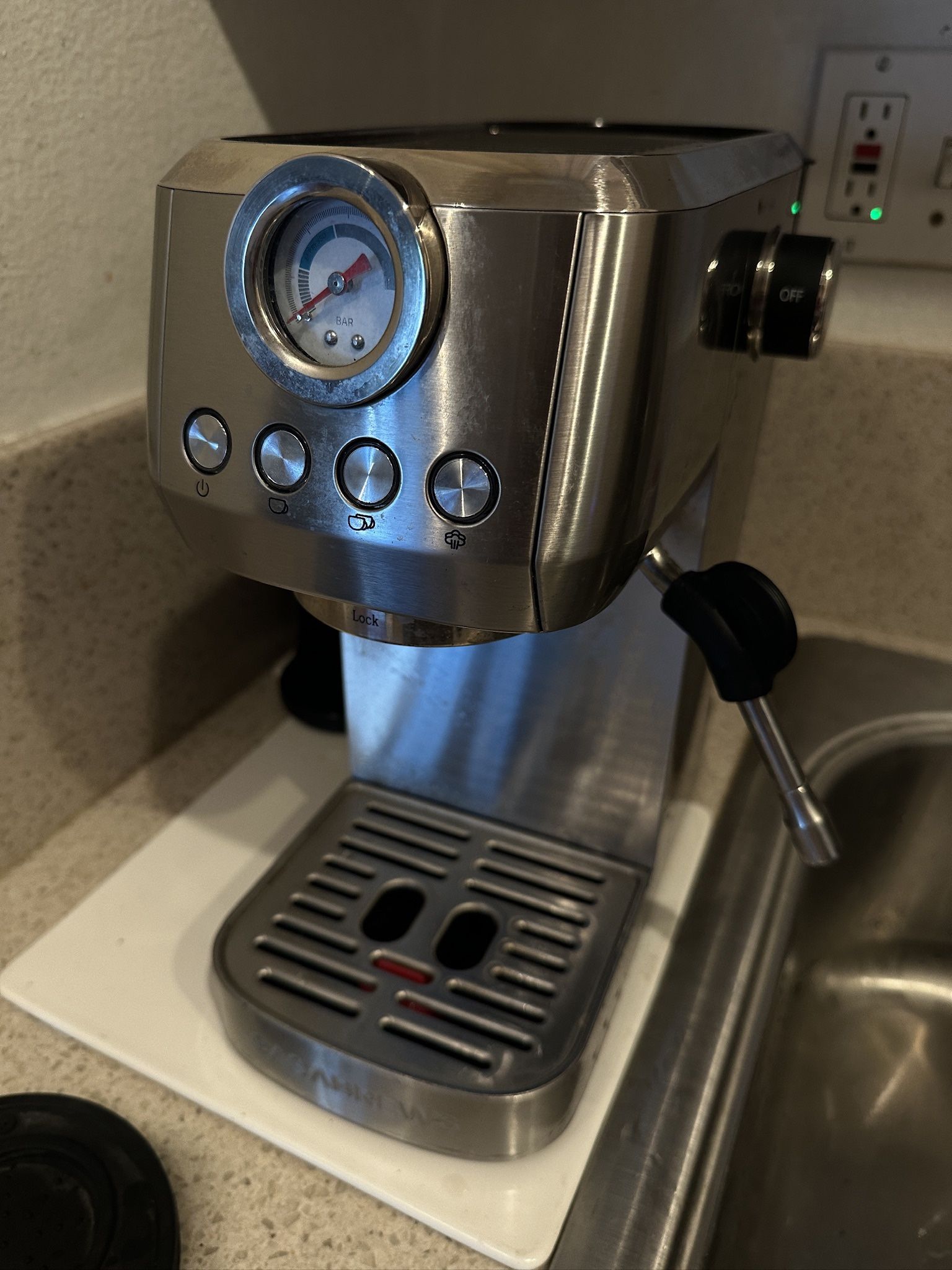 Casabrews Espresso Machine