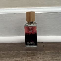 Dua Brand Party In August Perfume (Hollister August)