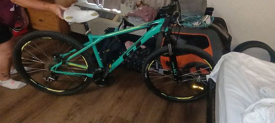 Laguna pro gt bike