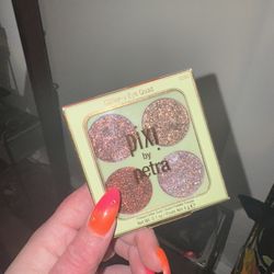 Glitter Quad 