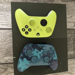 Xbox One S (Military Green) Special Edition 