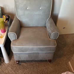 Nursery Chair