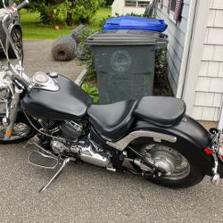 2005 Yamaha V-star 650 