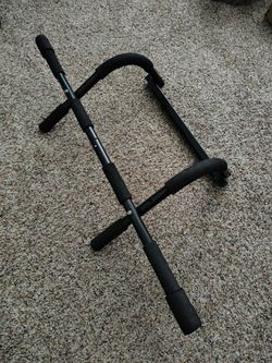 Ally peaks pull up bar