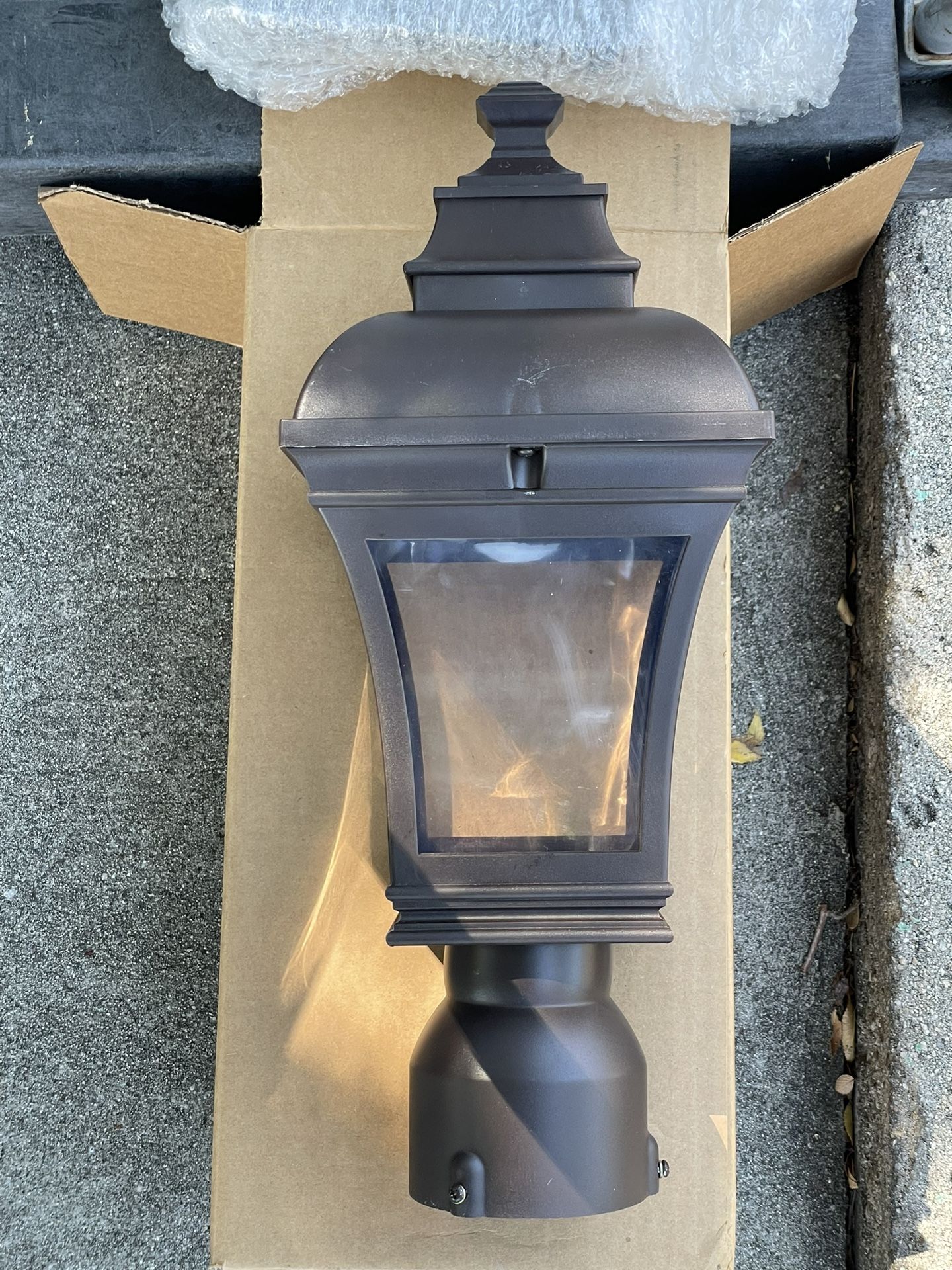 Outdoor Decorative Solar Lantern