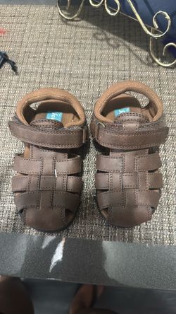Kids sandals