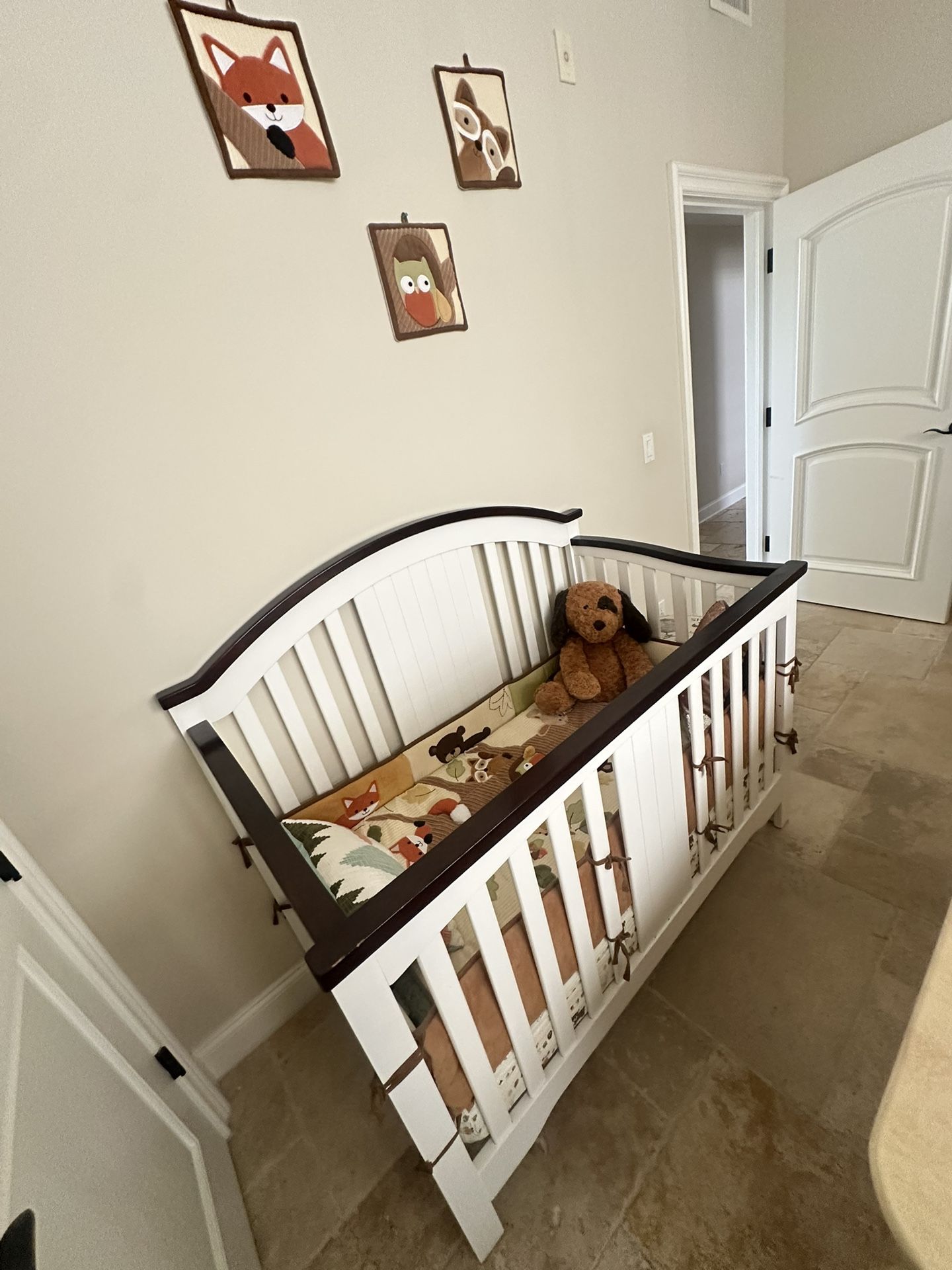 Almost Brand New Crib With Matress, Bedding And