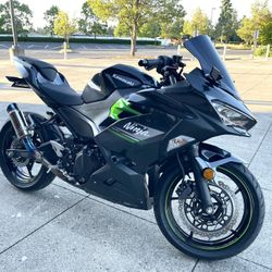 2023 Kawasaki Ninja 400