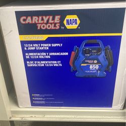 Crank Amp Jump Starter/ Carlyle Tools By NAPA