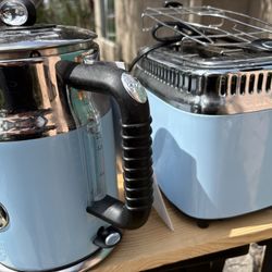 Toaster And Hot Water Pot