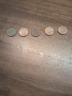 Set of 5 Chuck-E- cheese coins
