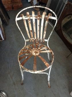 Shabby chic chair