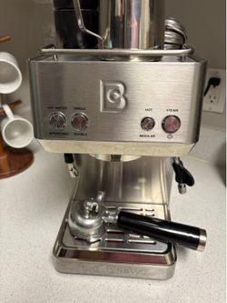 Casabrews espresso machine with frother