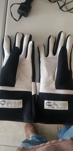 Crow Racing gloves