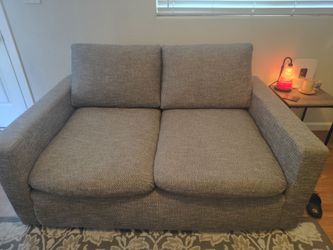 Couch like new, No rips or stains!