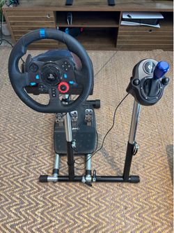 Logitech G29 wheel, pedals, shifter stand and snow runner game