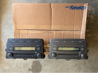 2 Toyota Corolla stereos