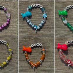 Bracelets 