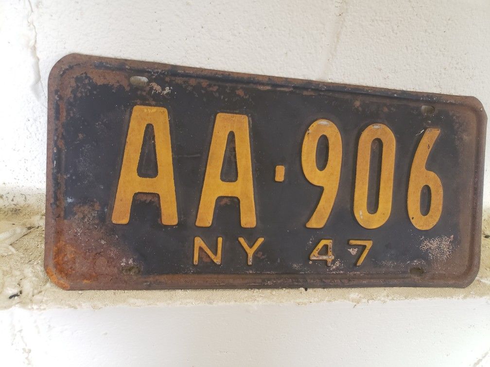 NY New York 1947 License Plate 47 Vintage