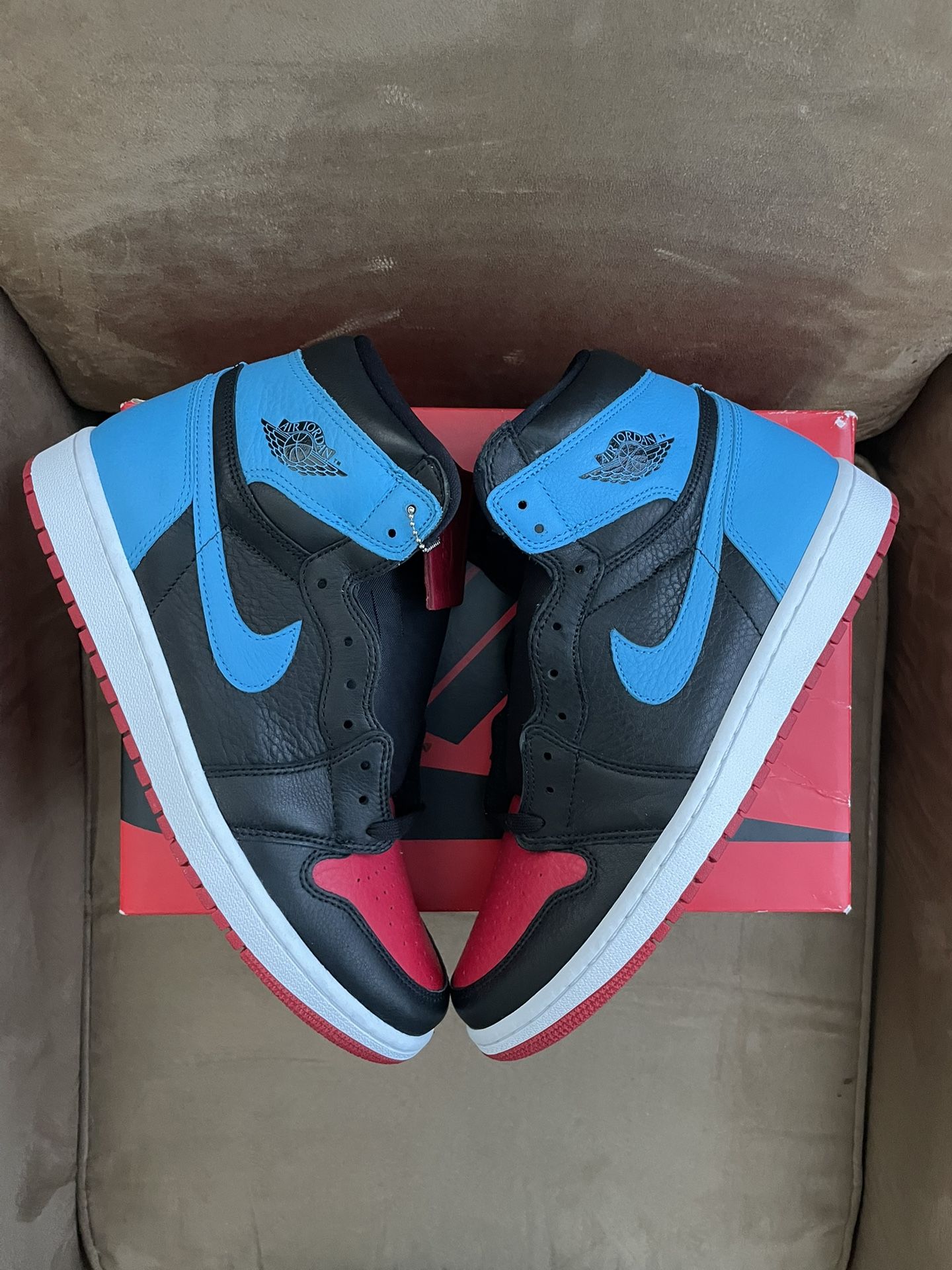 Jordan 1 Retro High NC to Chi (Women's)
