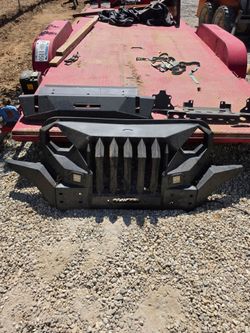Jeep grill/bumper