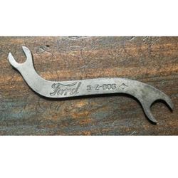 ANTIQUE FORD 5-Z-806 WRENCH Generator third brush holder wrench