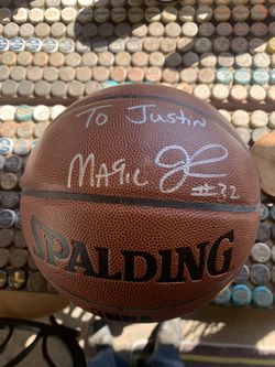 Magic Johnson autographed 🏀