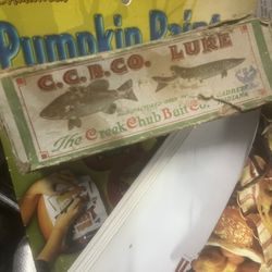 Antique Fishing Lure With Box