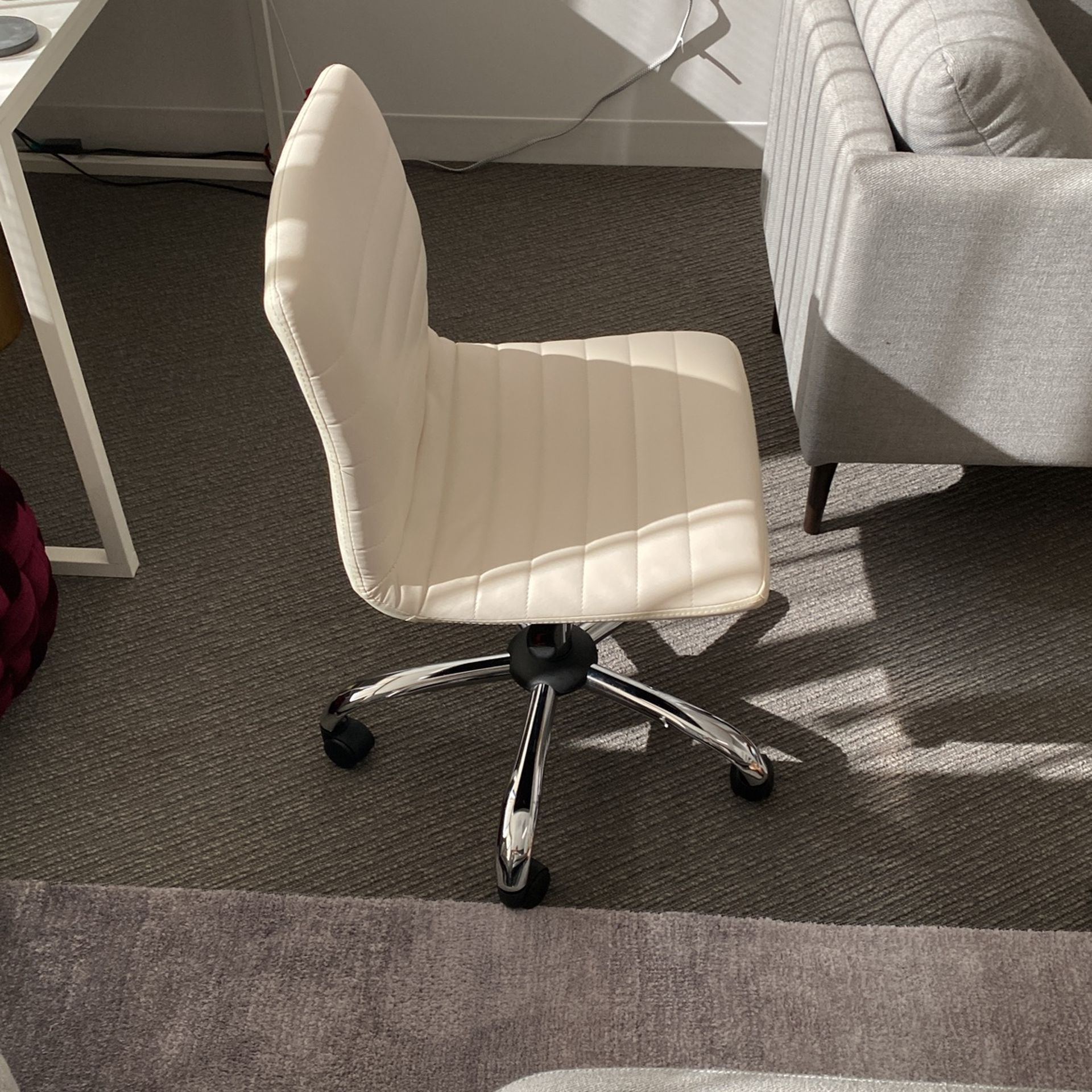 Office Or Desk Roller Chair