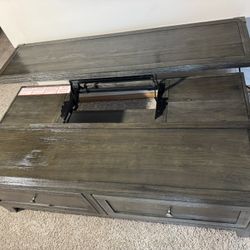 Signature Design by Ashley Todoe Lift Top Coffee Table/Perfect condition