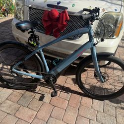 Specialize Como Electric bike 27.5 inch wheel large frame