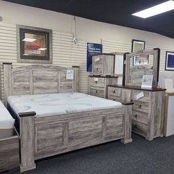 Gray Rustic Bedroom Set with Dresser and Mirror🚚WE DELIVER🚚