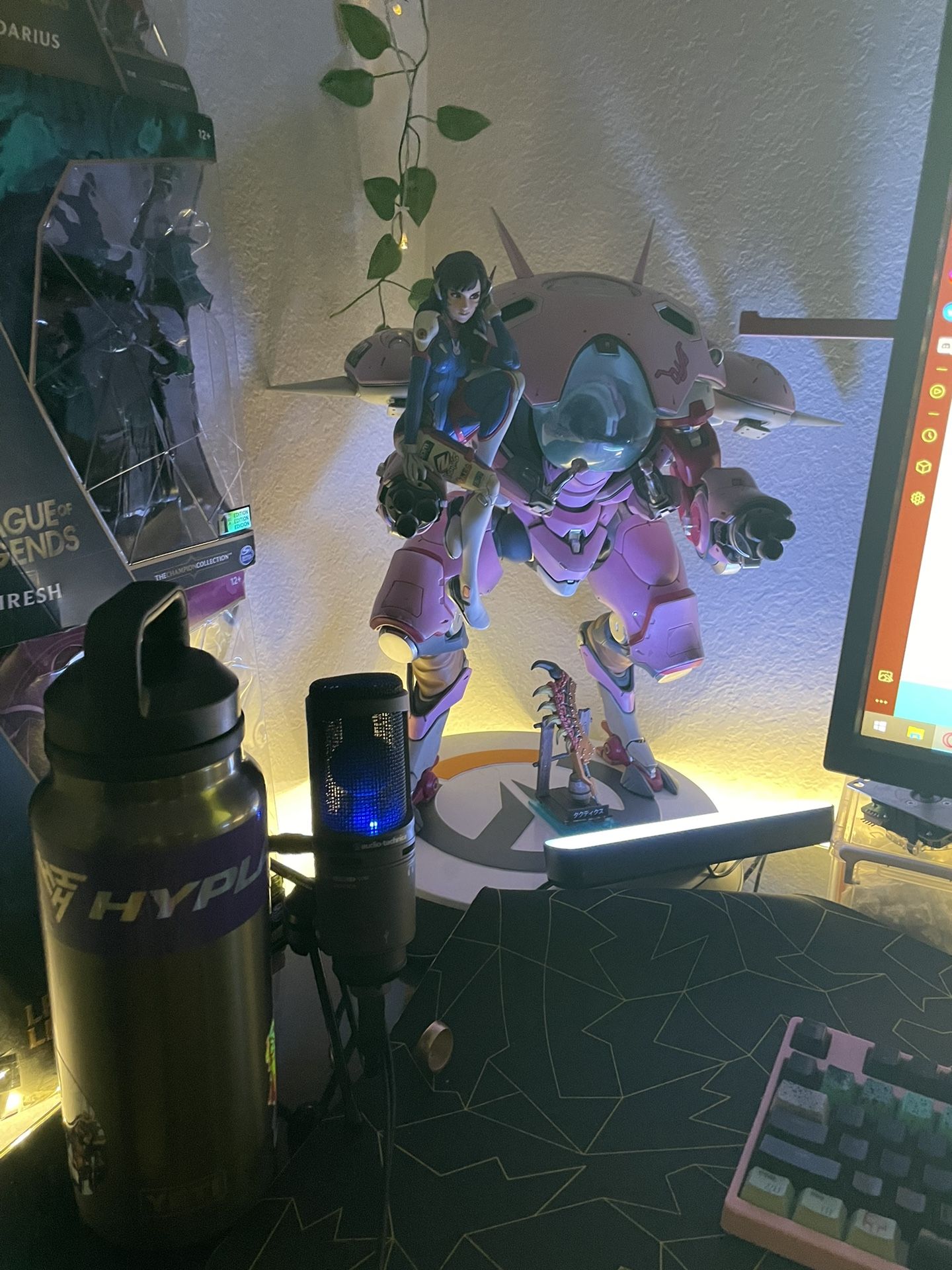 Blizzard Dva Overwatch Statue For Sale Or Trade