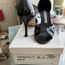 Manolo Blahnik Heels In Black